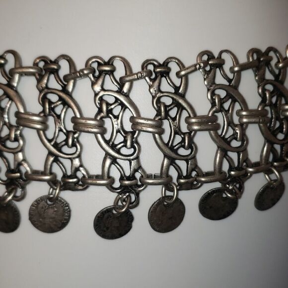 Silver Coin Swag Belly Dancers Belt - Picture 3 of 3